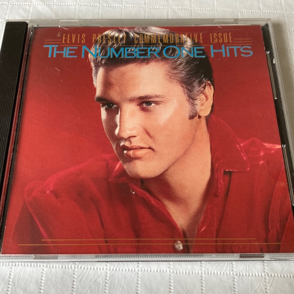 🎶PRICING🎶 Elvis Presley The Number One Hits Music CD